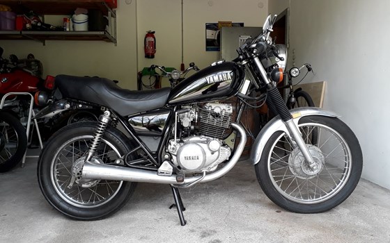 Gebrauchtmotorrad Yamaha SR 250 - Bild 1 Gebrauchtmotorrad Yamaha SR 250 - Bild 1