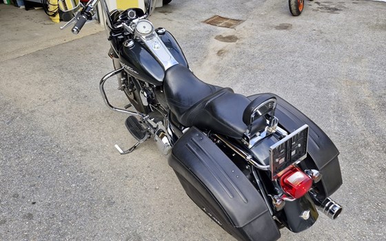Gebrauchtmotorrad Harley-Davidson Road King Custom FLHRS - Bild 3 Gebrauchtmotorrad Harley-Davidson Road King Custom FLHRS - Bild 3