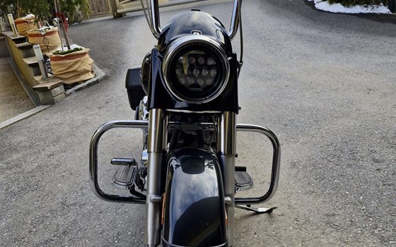 Gebrauchtmotorrad Harley-Davidson Road King Custom FLHRS - Bild 8