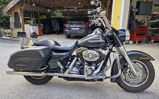 Gebrauchtmotorrad Harley-Davidson Road King Custom FLHRS - Bild 9