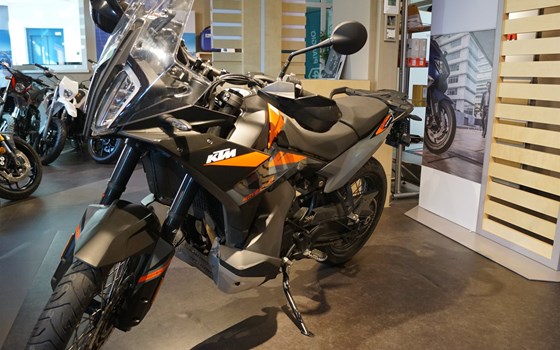 Gebrauchtmotorrad KTM 890 Adventure - Bild 4 Gebrauchtmotorrad KTM 890 Adventure - Bild 4