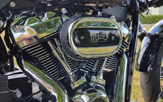 Gebrauchtmotorrad Harley-Davidson Softail Breakout 114 FXBRS - Bild 1