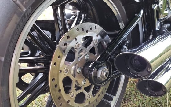 Gebrauchtmotorrad Harley-Davidson Softail Breakout 114 FXBRS - Bild 9