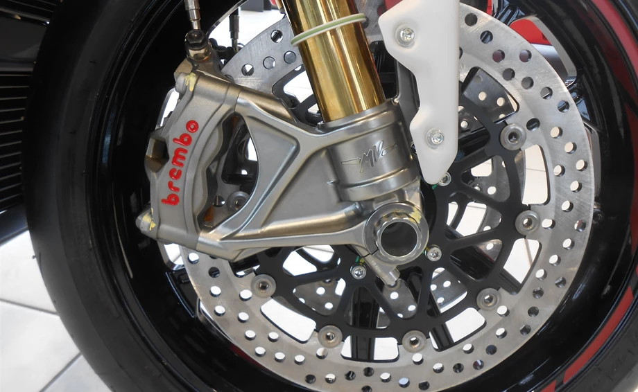 Angebot MV Agusta Brutale 1000 RR Bild 9: Angebot MV Agusta Brutale 1000 RR
