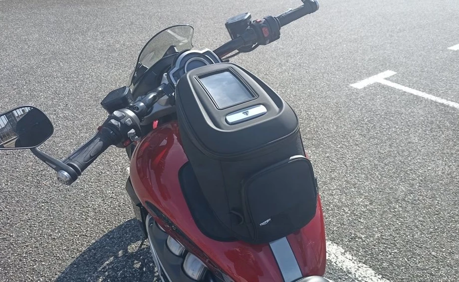 Angebot Triumph Rocket 3 R 221 Special Edition Bild 11: Angebot Triumph Rocket 3 R 221 Special Edition