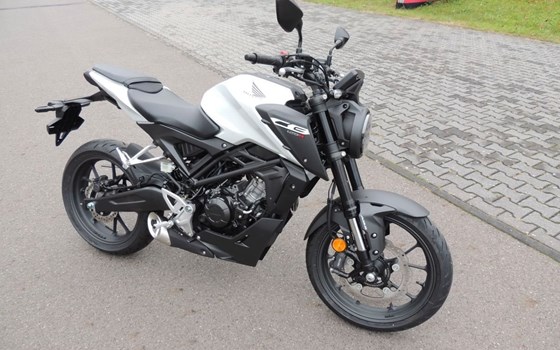 Neufahrzeug Honda CB125R - Bild 1