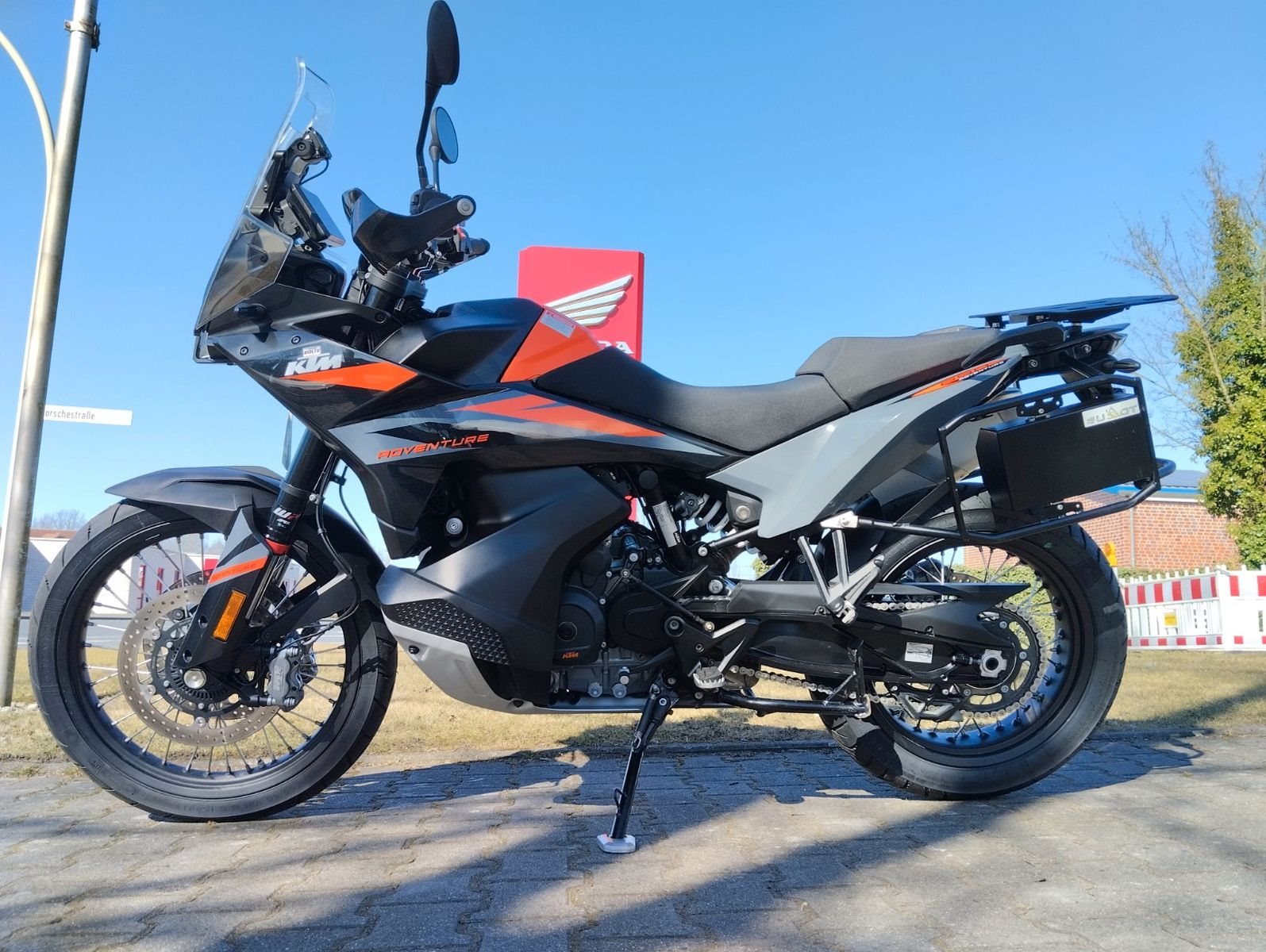 KTM 890 Adventure