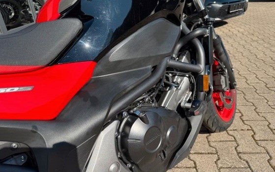 Gebrauchtmotorrad Honda NC750S - Bild 9