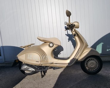 Vespa 946 Dragon