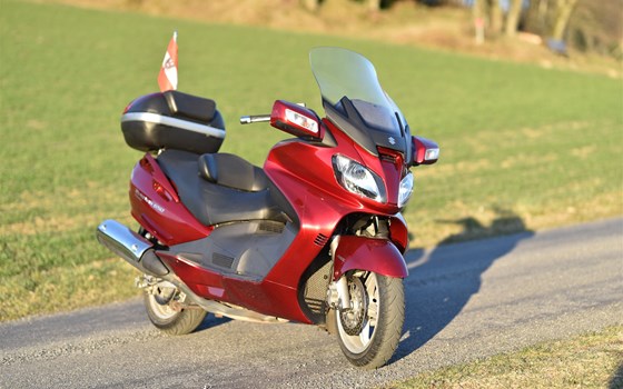 Gebrauchtmotorrad Suzuki Burgman 650 Executive - Bild 11 Gebrauchtmotorrad Suzuki Burgman 650 Executive - Bild 11