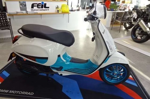 Vespa Primavera 125