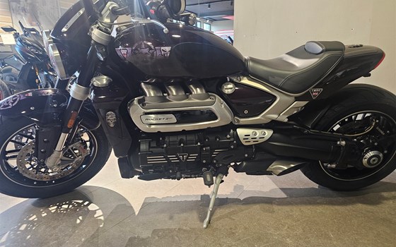Gebrauchtmotorrad Triumph Rocket 3 R - Bild 3