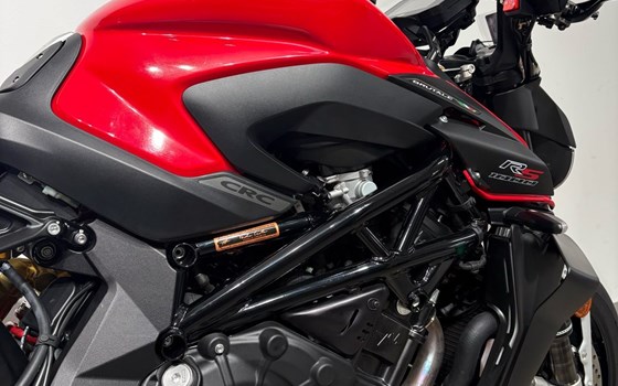 Gebrauchtmotorrad MV Agusta Brutale 1000 RS - Bild 2 Gebrauchtmotorrad MV Agusta Brutale 1000 RS - Bild 2