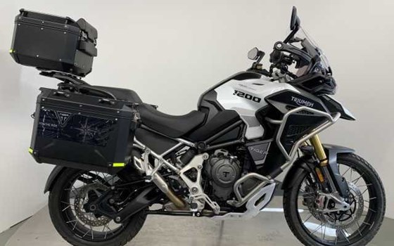 Gebrauchtmotorrad Triumph Tiger 1200 Rally Explorer - Bild 2