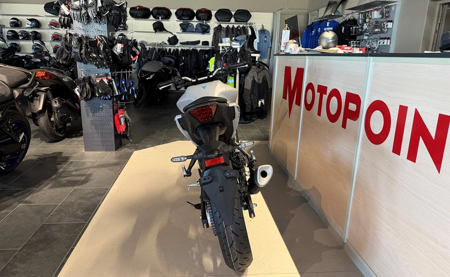 Angebot Yamaha MT-03 Bild 8: Angebot Yamaha MT-03