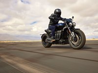 Gebrauchtmotorrad Triumph Rocket 3 Storm R 