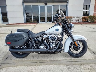 Softail Heritage Classic 114 FLHCS