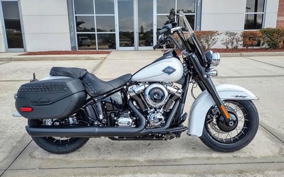 Neufahrzeug Harley-Davidson Softail Heritage Classic 114 FLHCS - Bild 1