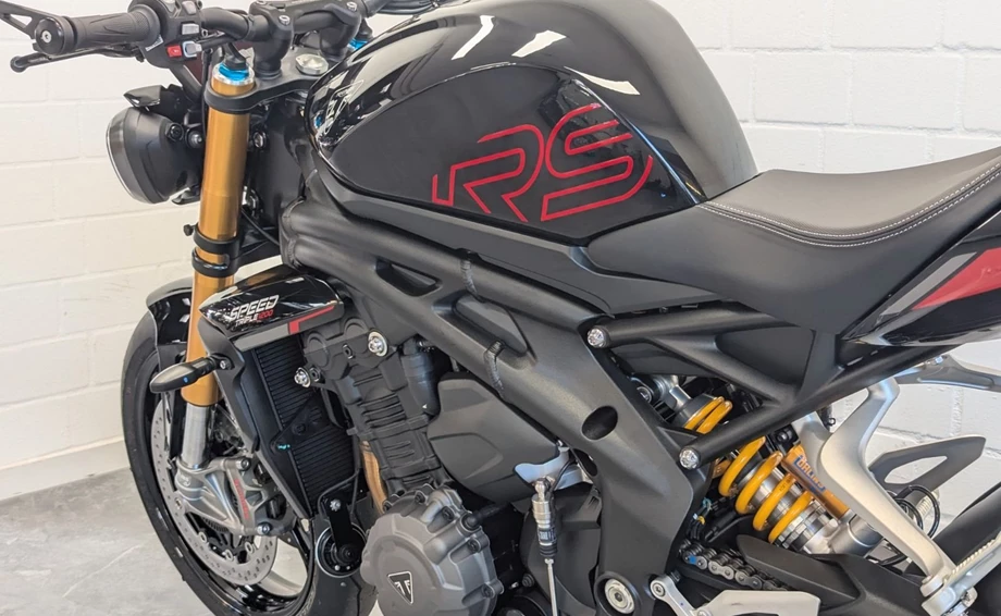 Angebot Triumph Speed Triple 1200 RS Bild 12: Angebot Triumph Speed Triple 1200 RS
