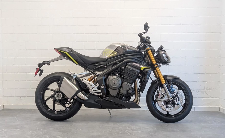 Angebot Triumph Speed Triple 1200 RS Bild 2: Angebot Triumph Speed Triple 1200 RS