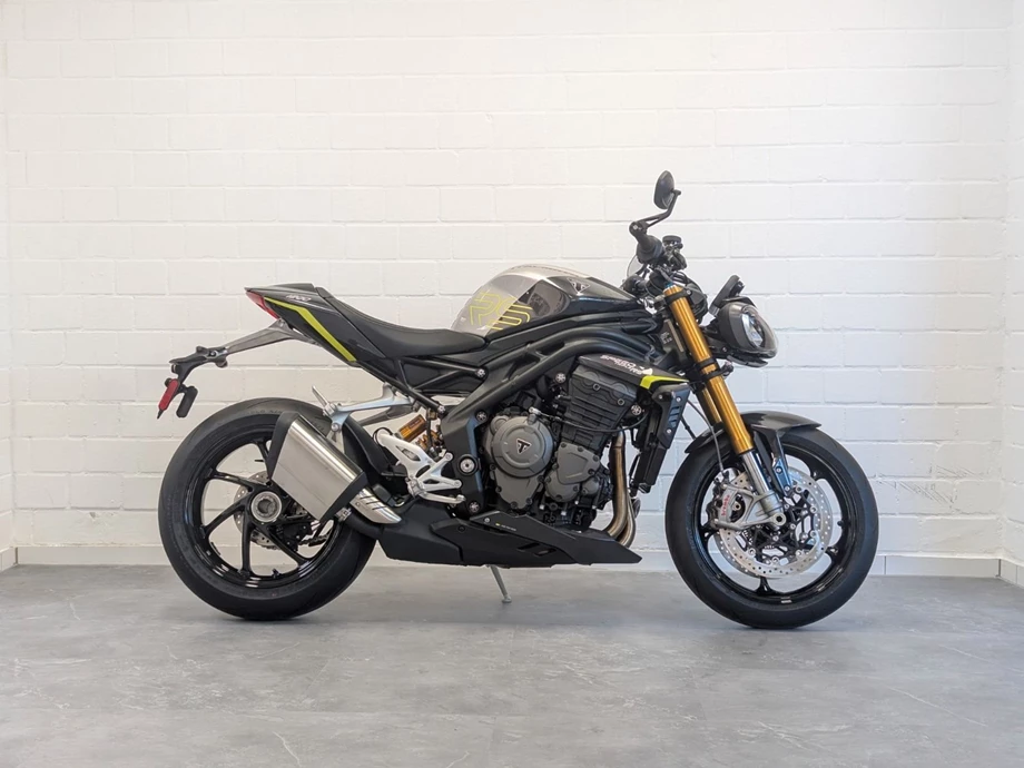 Angebot Triumph Speed Triple 1200 RS Bild 2: Angebot Triumph Speed Triple 1200 RS