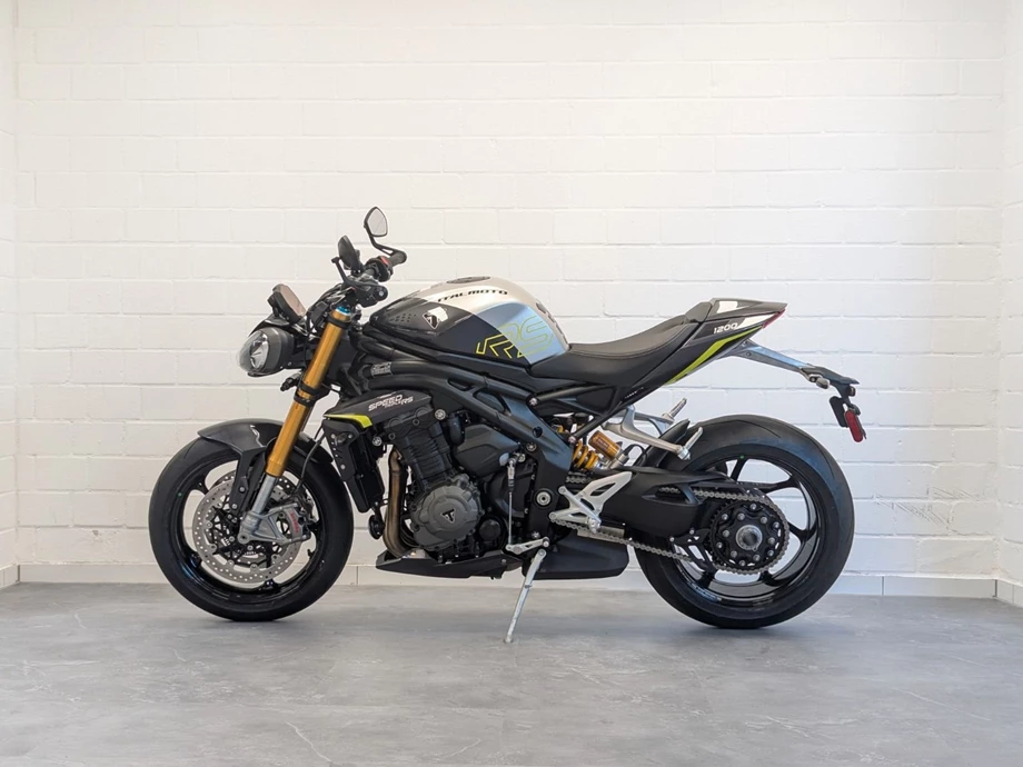 Angebot Triumph Speed Triple 1200 RS Bild 3: Angebot Triumph Speed Triple 1200 RS