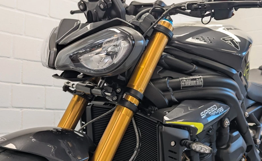 Angebot Triumph Speed Triple 1200 RS Bild 6: Angebot Triumph Speed Triple 1200 RS
