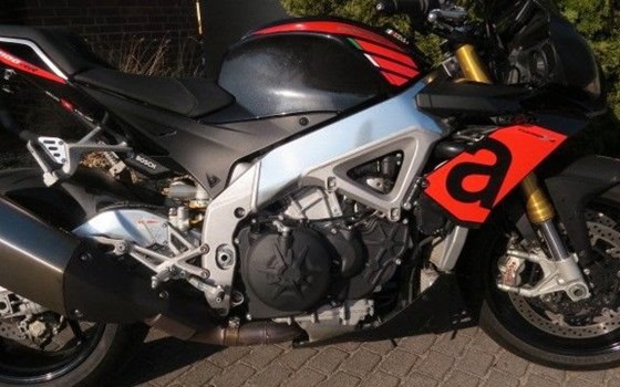 Gebrauchtmotorrad Aprilia Tuono V4 1100 RR - Bild 2