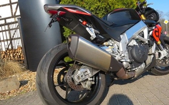 Gebrauchtmotorrad Aprilia Tuono V4 1100 RR - Bild 3