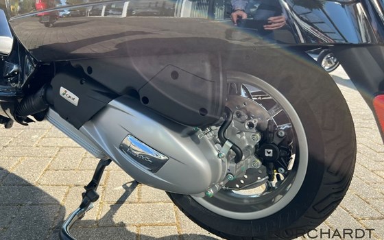 Neufahrzeug Vespa GTS 125 Super - Bild 17