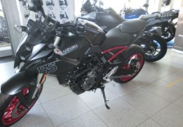 Neumotorrad Suzuki GSX-8S