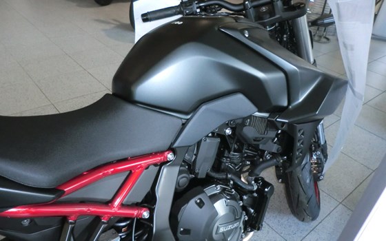 Neufahrzeug Suzuki GSX-8S - Bild 4