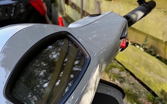 Gebrauchtmotorrad Vespa GTS 300 hpe Super Tech - Bild 3