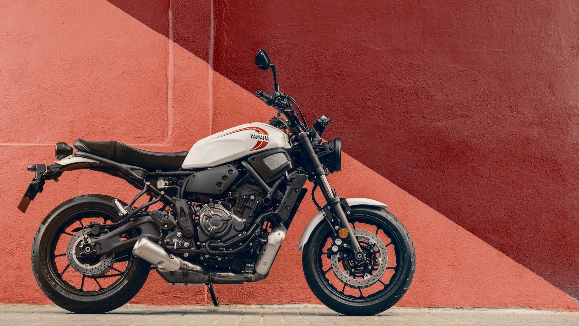 Yamaha XSR700
