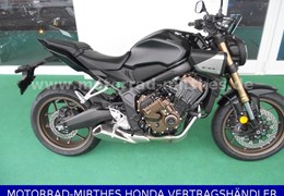 Neumotorrad Honda CB650R E-Clutch