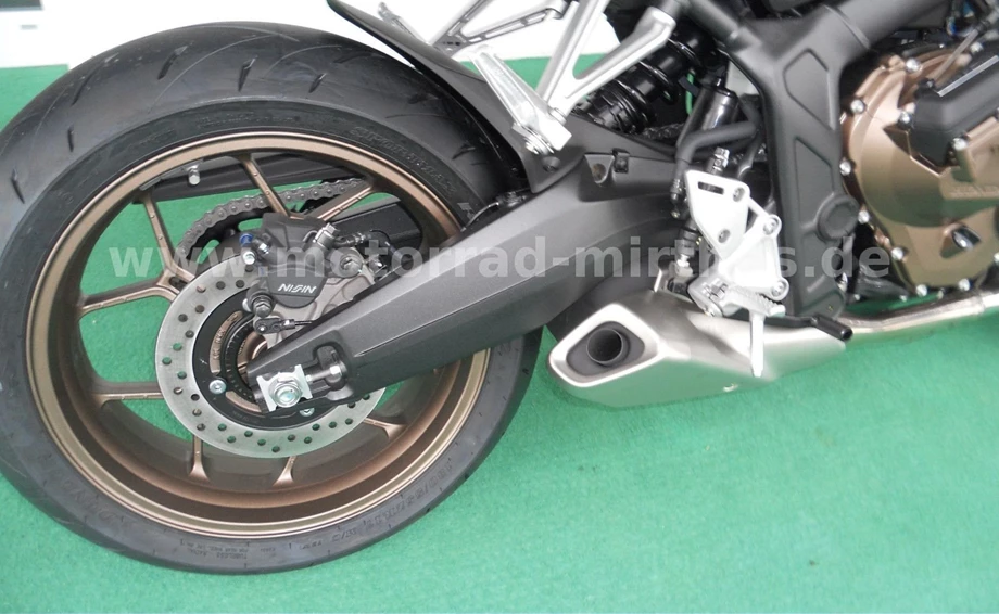 Angebot Honda CB650R E-Clutch Bild 8: Angebot Honda CB650R E-Clutch