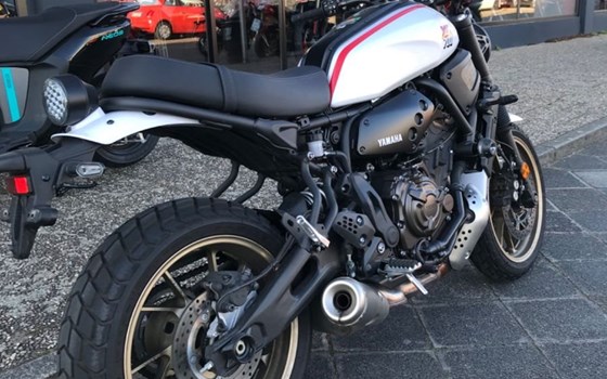 Gebrauchtmotorrad Yamaha XSR700 XTribute - Bild 3