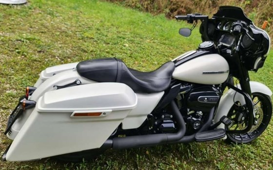 Gebrauchtmotorrad Harley-Davidson Touring Street Glide Special FLHXS - Bild 6