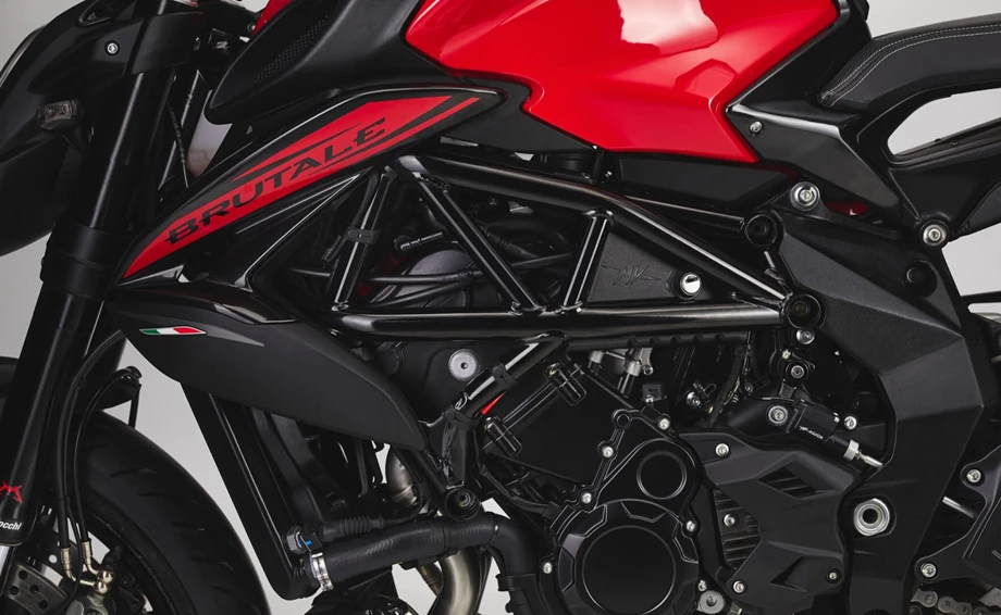 Angebot MV Agusta Brutale 800 R Bild 7: Angebot MV Agusta Brutale 800 R
