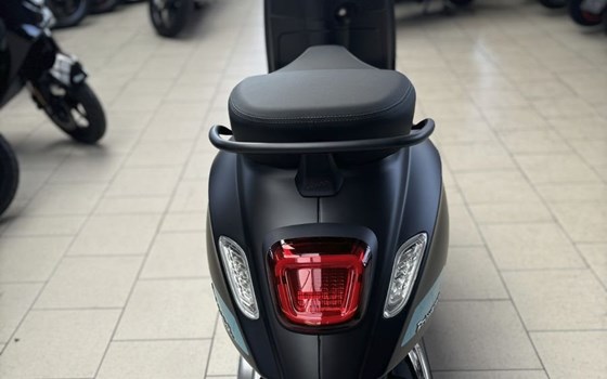 Neufahrzeug Vespa Primavera 50 S - Bild 4