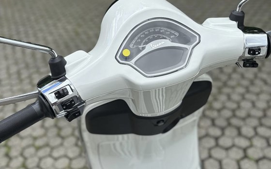 Neufahrzeug Vespa Primavera 50 2T - Bild 14