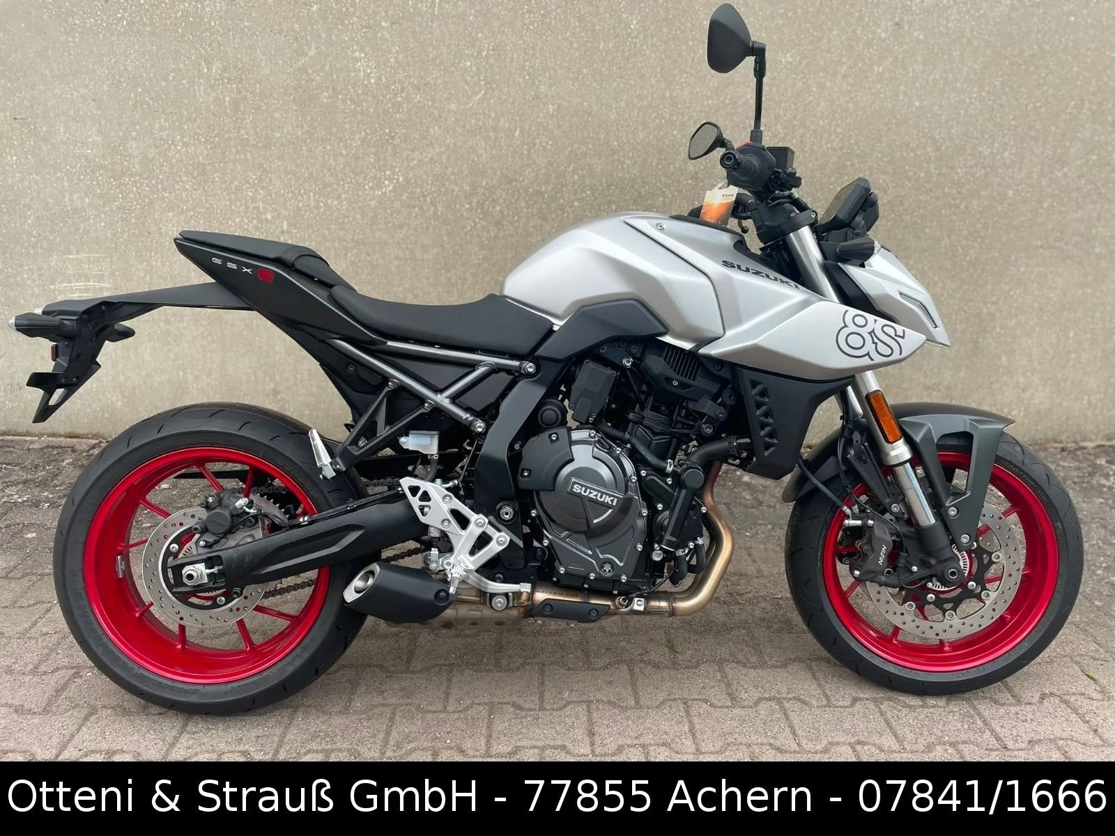 Suzuki GSX-8S