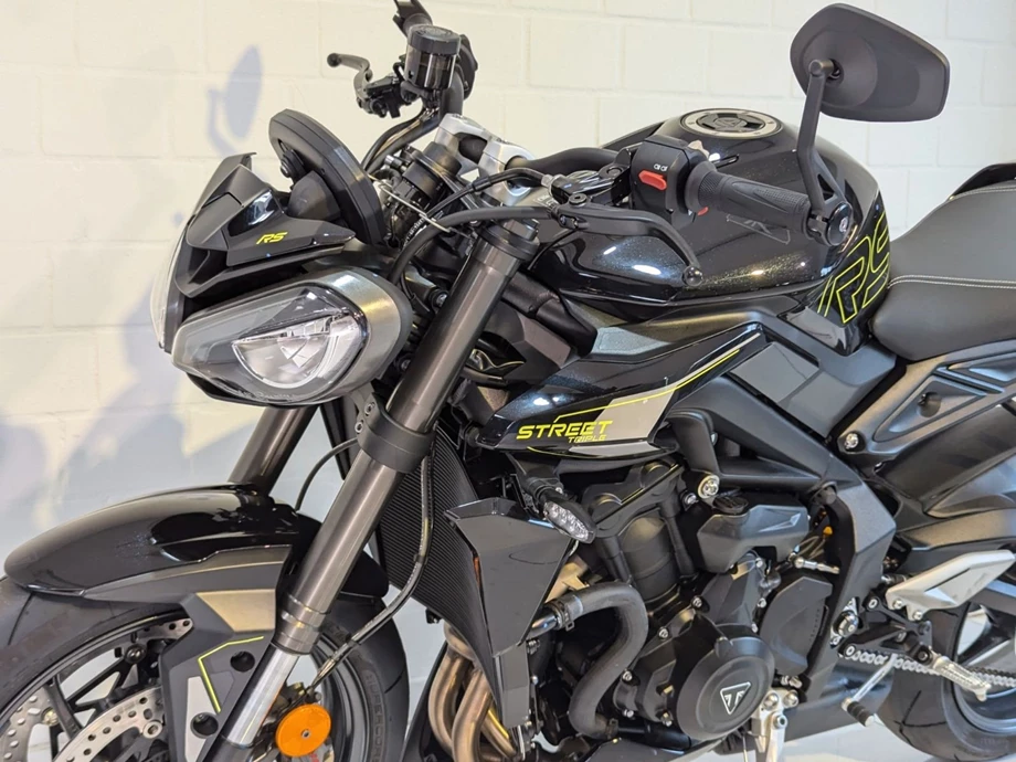 Angebot Triumph Street Triple 765 RS Bild 11: Angebot Triumph Street Triple 765 RS