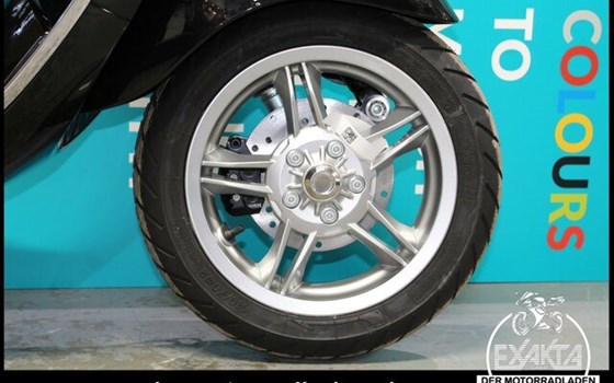 Neufahrzeug Vespa Primavera 125 S - Bild 21