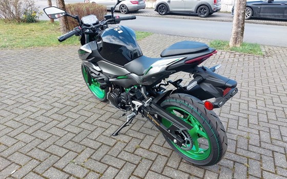 Gebrauchtmotorrad Kawasaki Z 500 SE - Bild 10