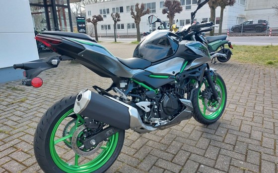 Gebrauchtmotorrad Kawasaki Z 500 SE - Bild 7