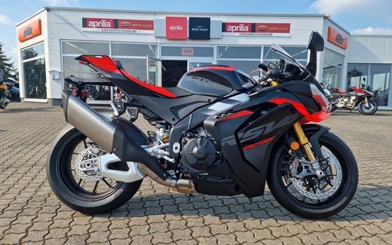 Neufahrzeug Aprilia RSV4 1100 Factory - Bild 1