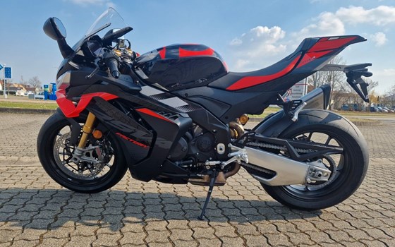 Neufahrzeug Aprilia RSV4 1100 Factory - Bild 4