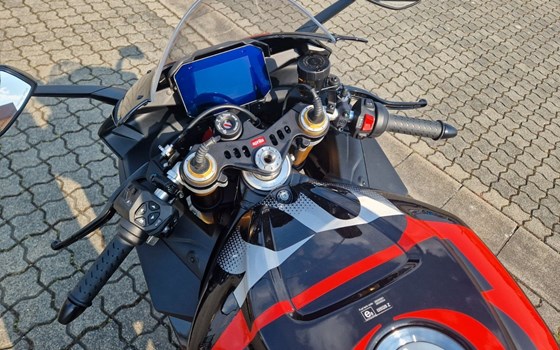Neufahrzeug Aprilia RSV4 1100 Factory - Bild 5