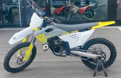 Neumotorrad Husqvarna TC 250